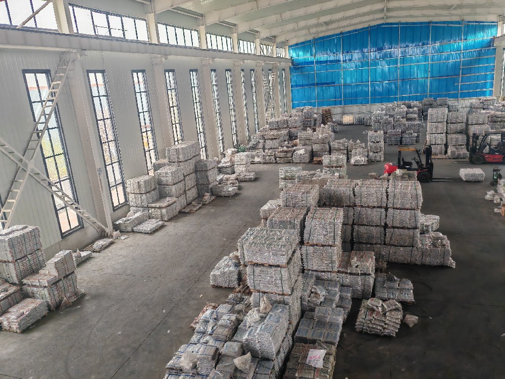 廠區(qū)庫(kù)房